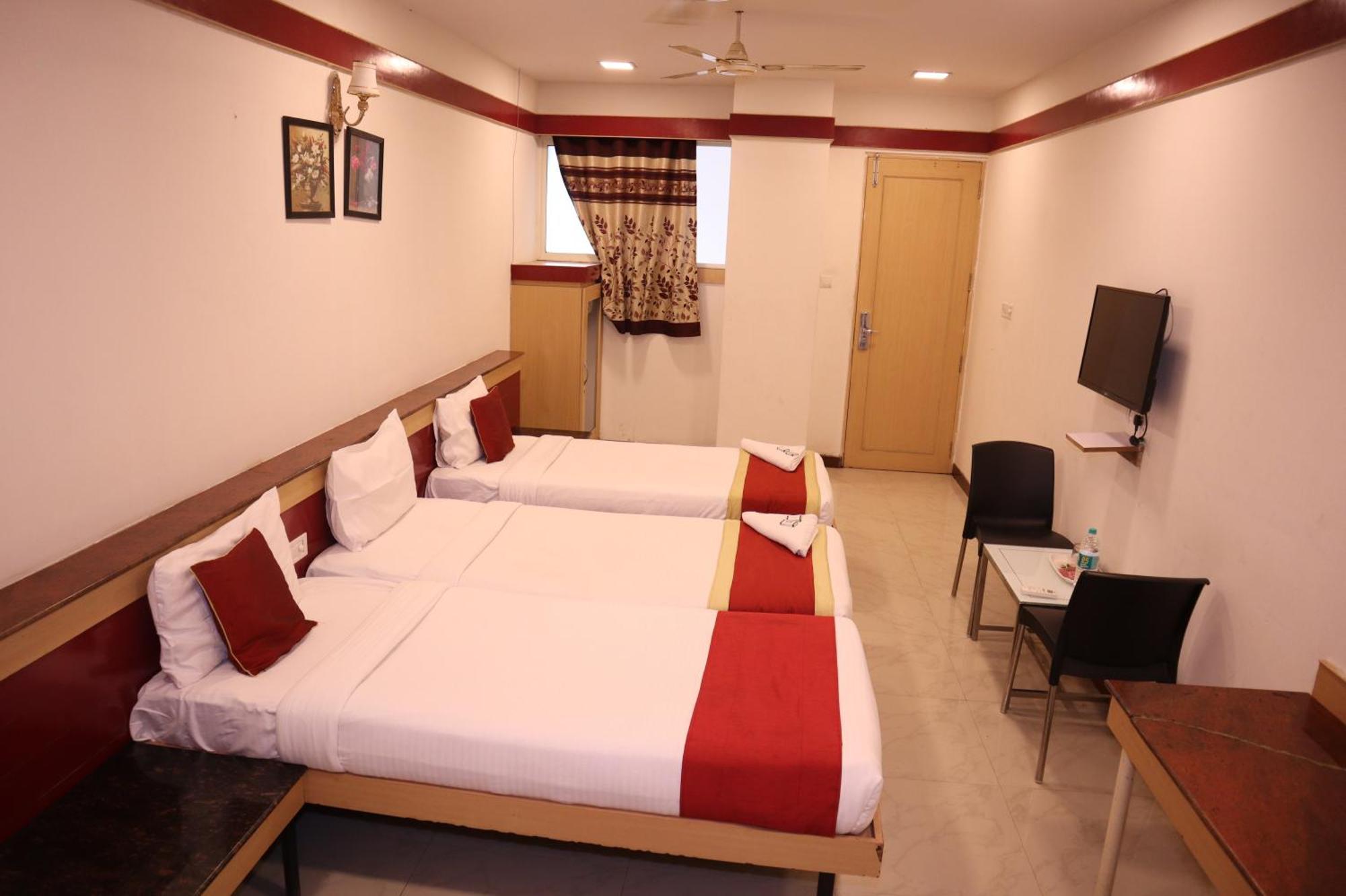 Sri Sai Ram Suites Bengalúr Exteriér fotografie