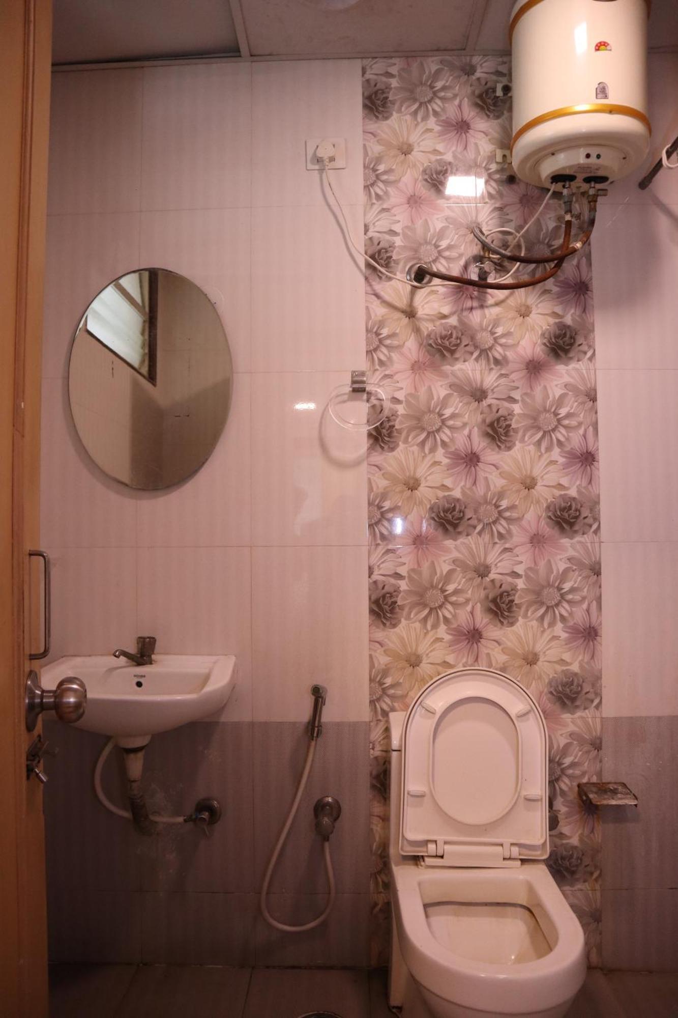 Sri Sai Ram Suites Bengalúr Exteriér fotografie