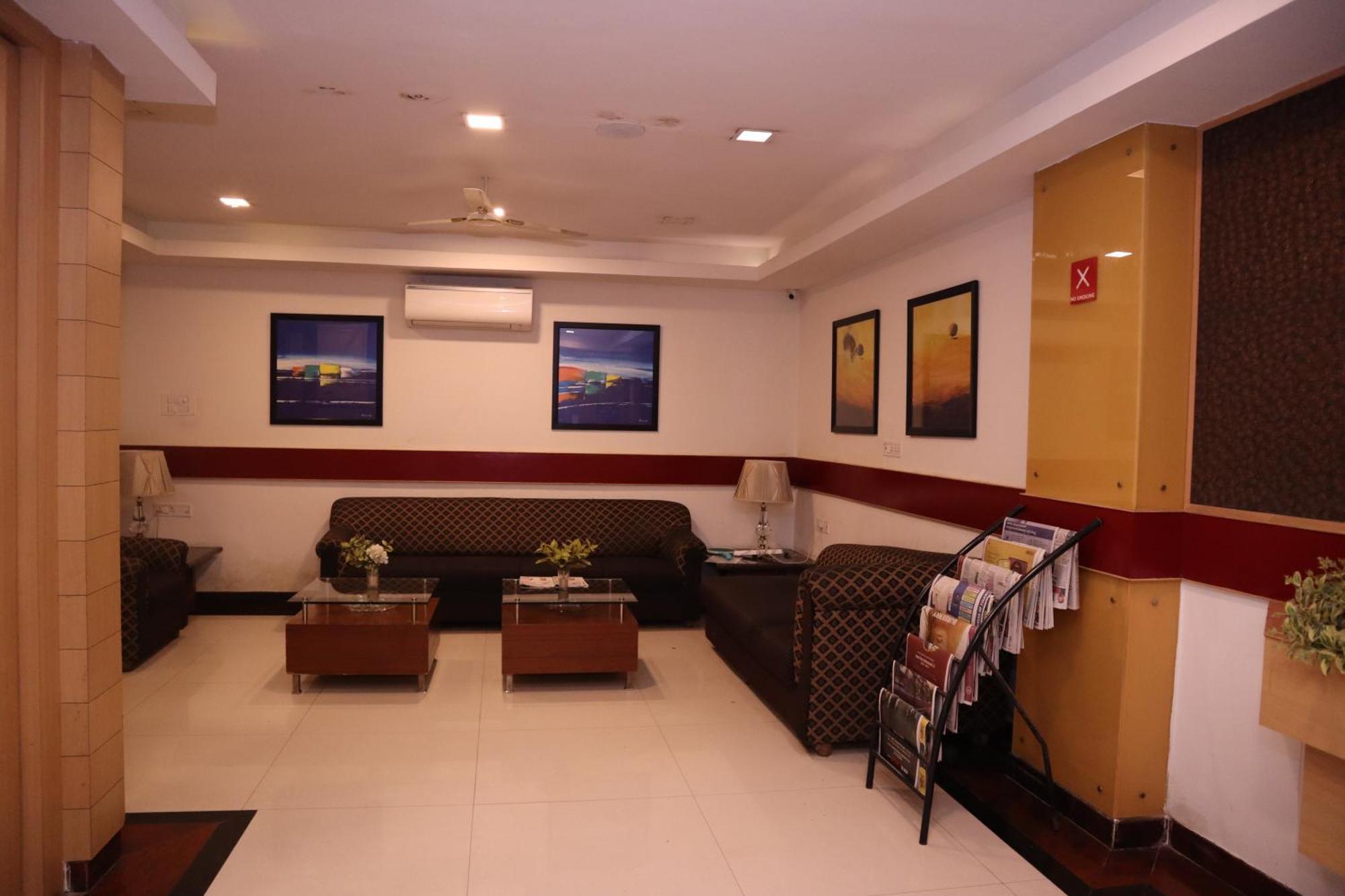 Sri Sai Ram Suites Bengalúr Exteriér fotografie