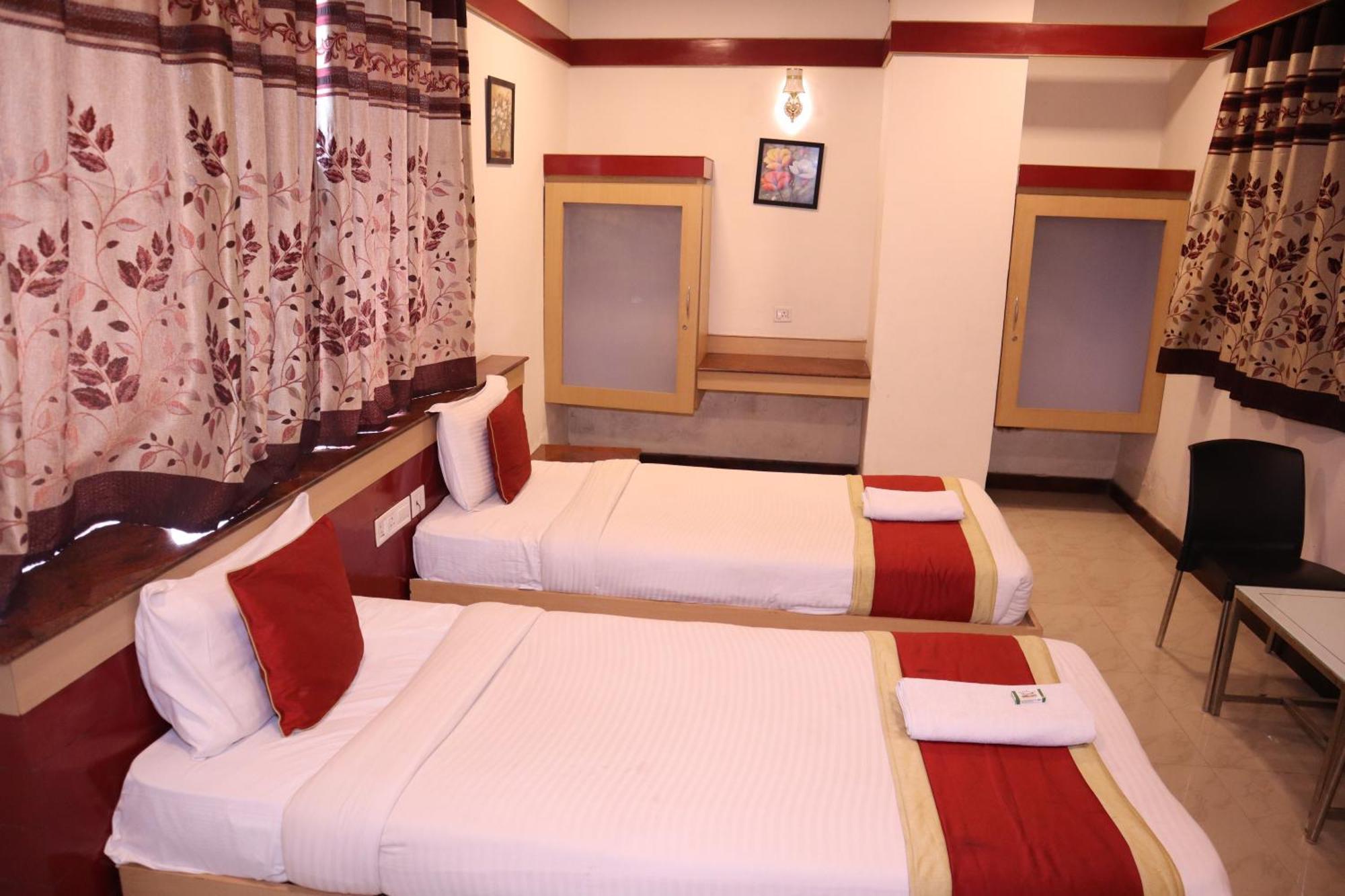 Sri Sai Ram Suites Bengalúr Exteriér fotografie