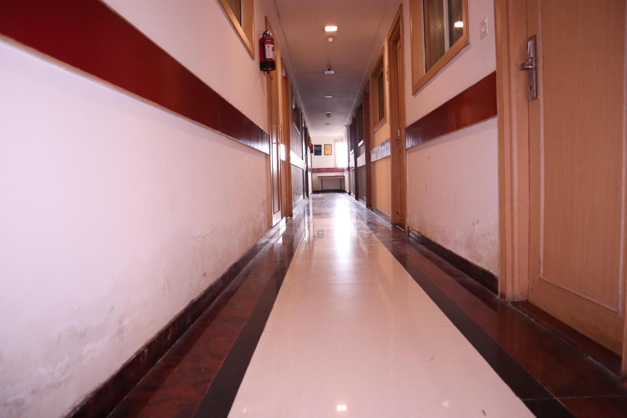 Sri Sai Ram Suites Bengalúr Exteriér fotografie